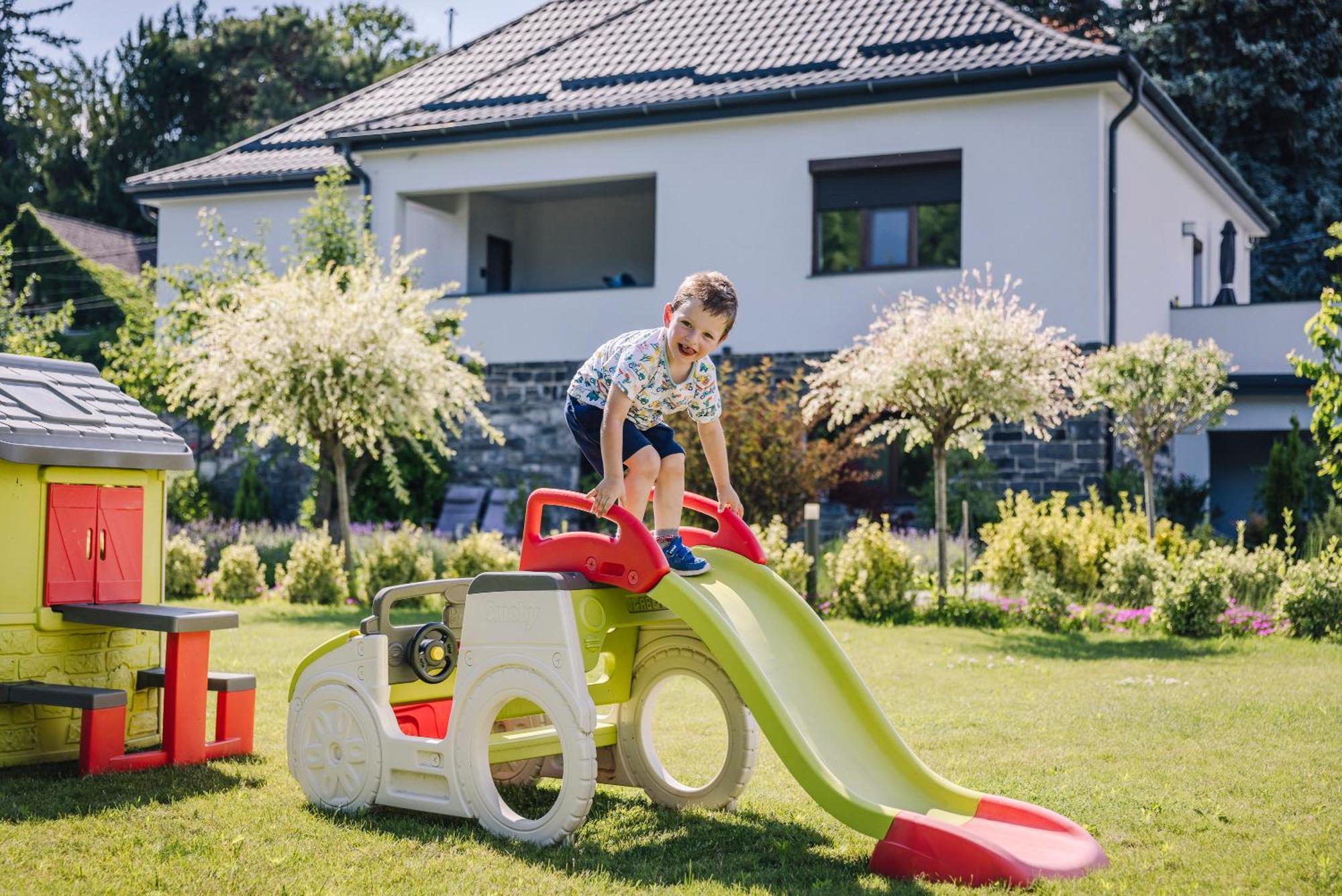 Nadas Center Home Badacsony Бадачонтомай Екстериор снимка